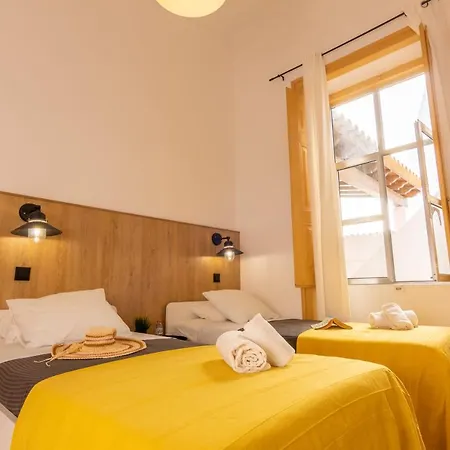 Growin Digital Nomads Albergue Faro